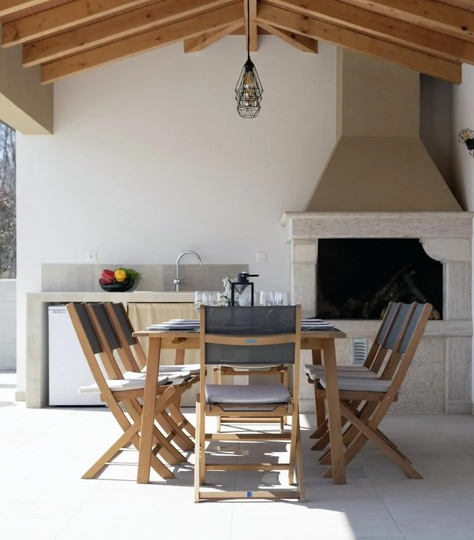 Villa Alena In Vizinada - Haus Fuer 8 Personen 0*,  Croatia
